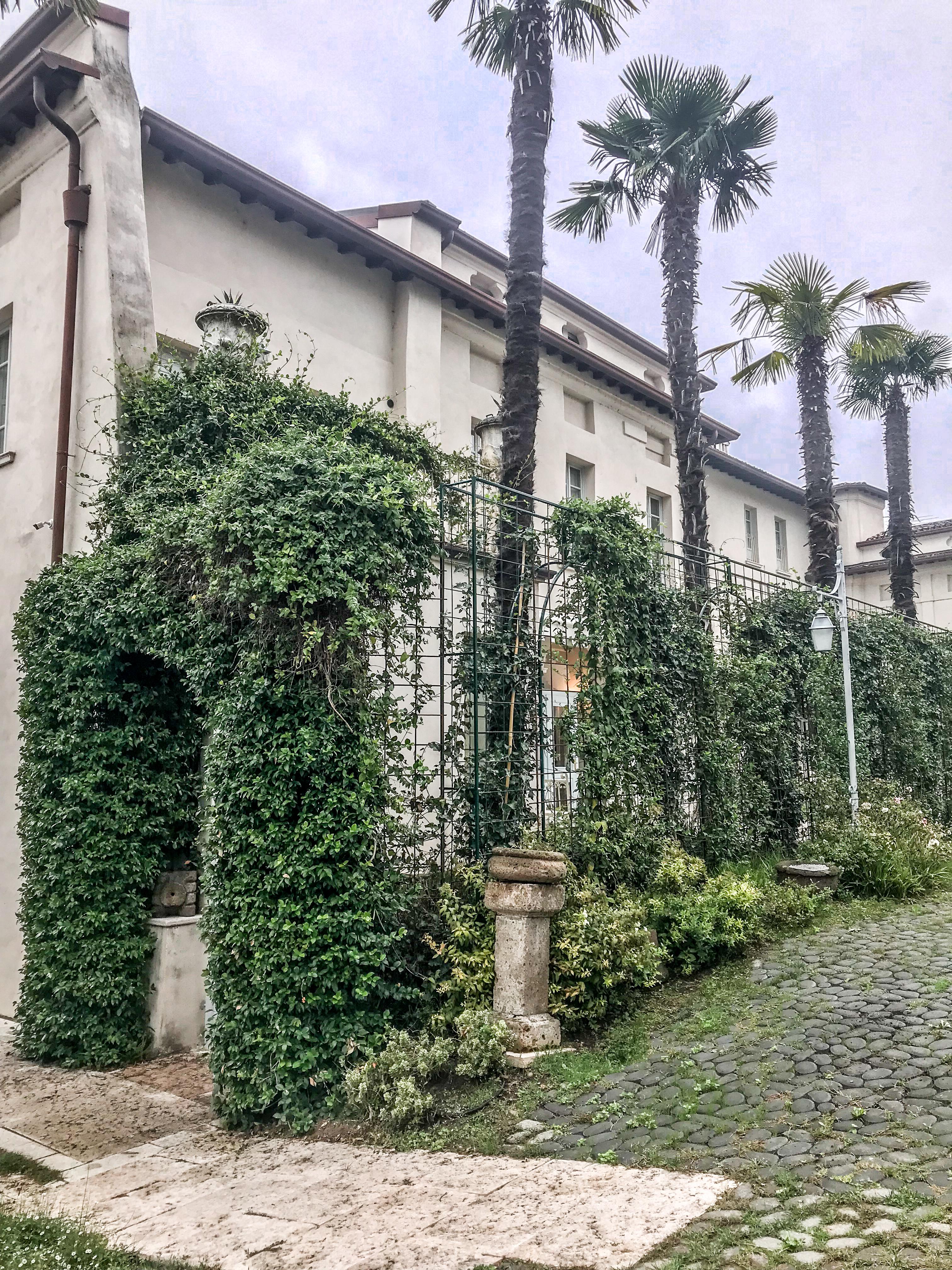 Hotel Palazzo Novello Монтикьяри Экстерьер фото